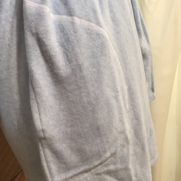 NWT POWDER BLUE ROBE SHAWL COLLAR TIE BELT. SMALL - Picture 6 of 8